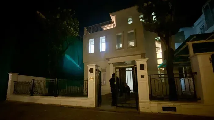 Việt Nam ph&aacute;t hiện nh&oacute;m người quốc tịch Trung, H&agrave;n hoạt động lừa đảo 