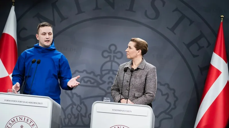 &Ocirc;ng Trump l&ecirc;n tiếng trước tuy&ecirc;n bố kh&ocirc;ng chọn Hoa Kỳ của Greenland