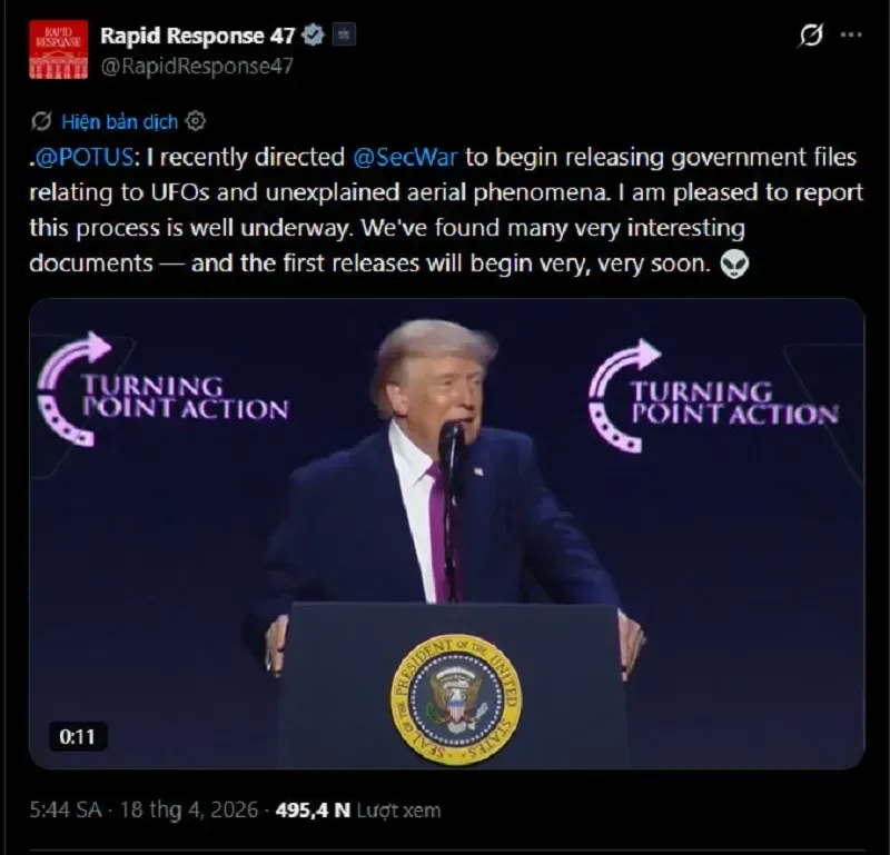 Trump &ldquo;&uacute;p mở&rdquo; khả năng sắp c&ocirc;ng bố t&agrave;i liệu về UFO v&agrave; UAP