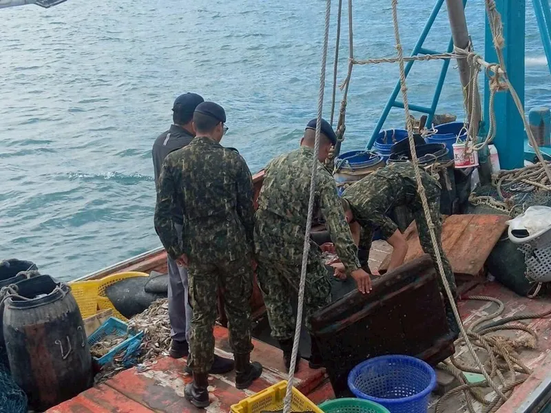 Campuchia l&ecirc;n &aacute;n h&agrave;nh động bắt giữ t&agrave;u c&aacute; của Th&aacute;i Lan 