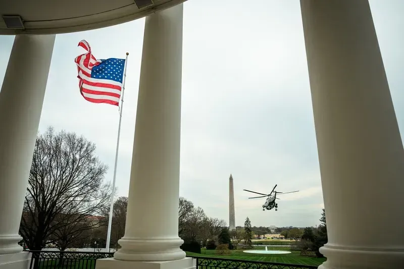 Chính quyền Trump đề xuất luật AI quốc gia, bỏ quy định riêng ở các bang Chính quyền Trump đề xuất luật AI quốc gia, bỏ quy định riêng ở các bang