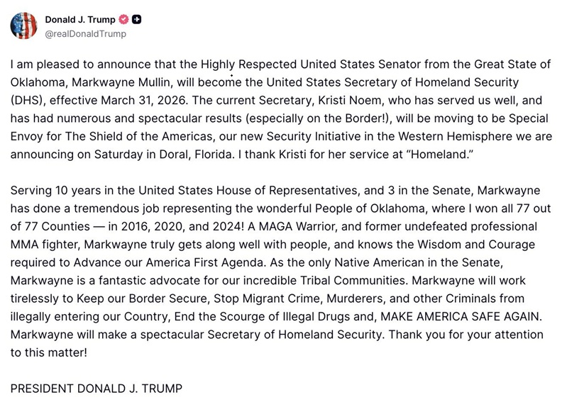 Bộ trưởng An ninh Nội địa bị sa thải sau loạt tranh c&atilde;i 