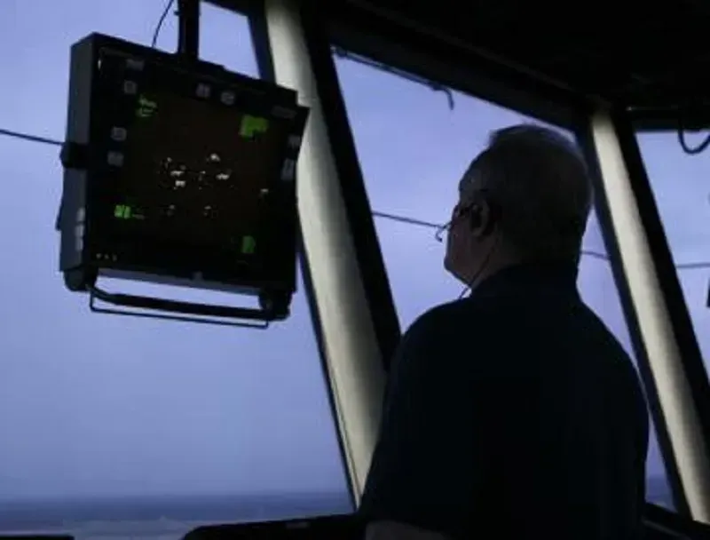 Cục H&agrave;ng kh&ocirc;ng Li&ecirc;n bang tuyển game thủ l&agrave;m kiểm so&aacute;t kh&ocirc;ng lưu?