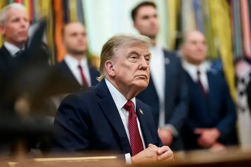 Ông Trump tuyên bố “chiến tranh kinh tế” với Iran