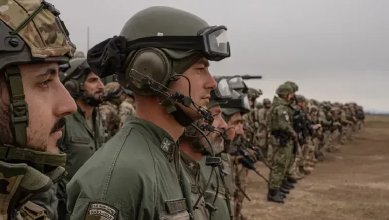 Hoa Kỳ rút quân khỏi châu Âu: NATO có lo ngại? Hoa Kỳ rút quân khỏi châu Âu: NATO có lo ngại?