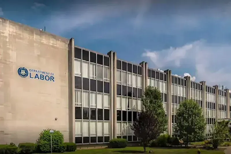 hoa-ky-don-xin-tro-cap-that-nghiep-giam-xuong-muc-thap-nhat-sau-3-nam-2.webp Hoa Kỳ: Đơn xin trợ cấp thất nghiệp giảm xuống mức thấp nhất sau 3 năm