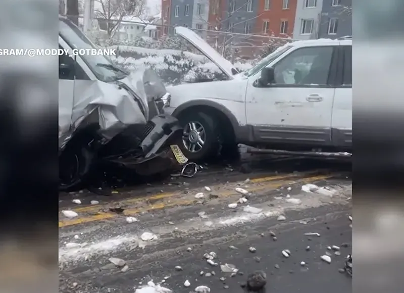 Nh&acirc;n vi&ecirc;n ICE bị c&aacute;o buộc g&acirc;y tai nạn li&ecirc;n ho&agrave;n ở New Jersey