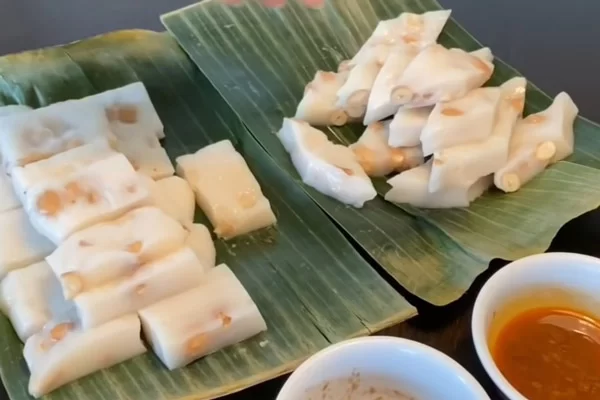 B&aacute;nh đ&uacute;c: M&oacute;n b&aacute;nh mộc mạc đậm t&igrave;nh qu&ecirc;