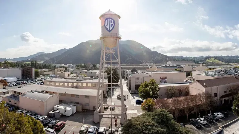 Tòa án Hoa Kỳ tạm dừng thương vụ sáp nhập giữa Paramount và WBD