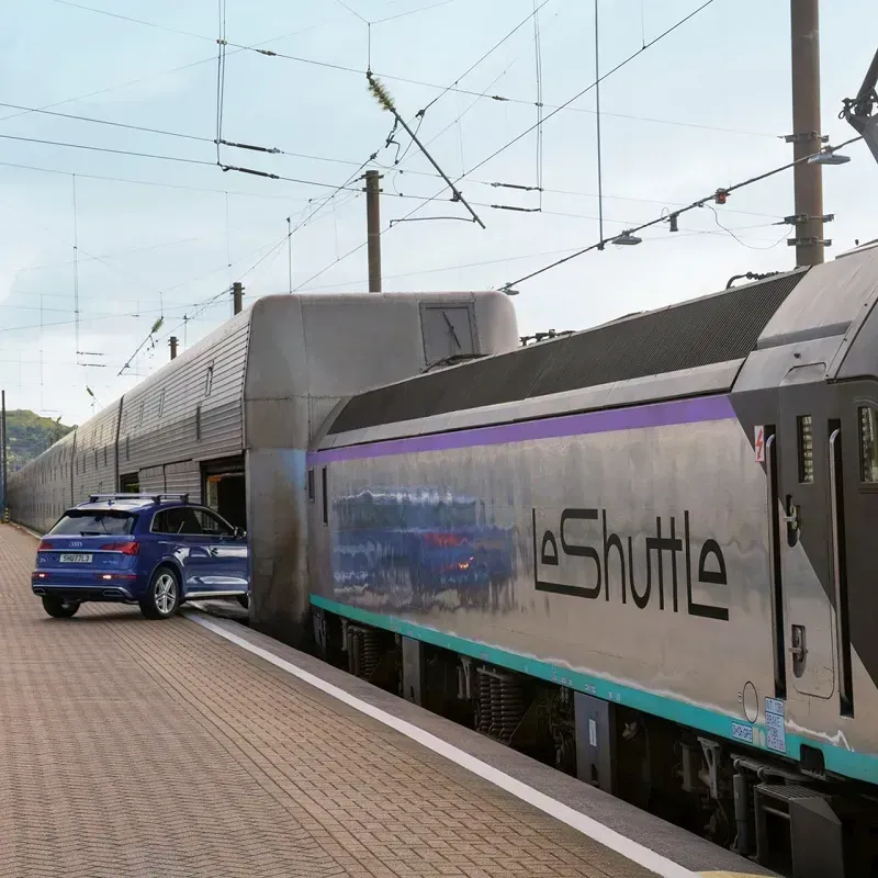 Mất điện làm gián đoạn dịch vụ giao thông giữa Anh - Pháp Mất điện làm gián đoạn dịch vụ giao thông giữa Anh - Pháp