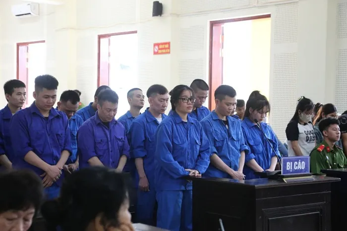 Lừa 32 người Việt sang Campuchia: Kẻ chủ mưu lĩnh án chung thân Lừa 32 người Việt sang Campuchia: Kẻ chủ mưu lĩnh án chung thân