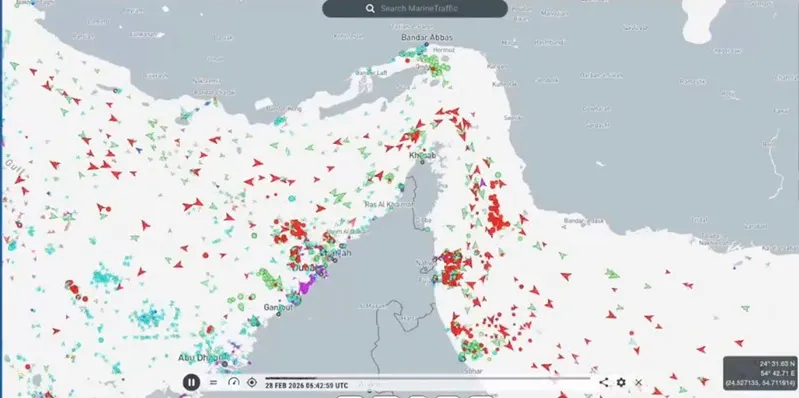 Iran dọa thi&ecirc;u rụi t&agrave;u qua eo biển Hormuz, gi&aacute; dầu tăng vọt  