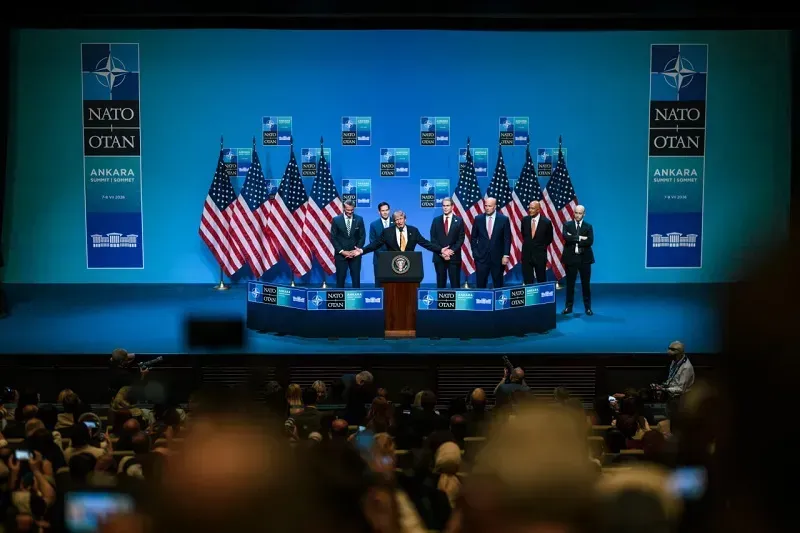 ong-trump-muon-toa-an-xet-xu-lai-vu-quyen-cong-dan-theo-noi-sinh-3.webp Ông Trump muốn tòa án xét xử lại vụ quyền công dân theo nơi sinh
