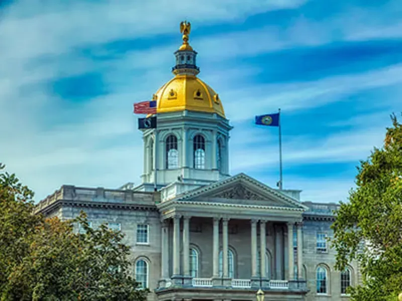 SCOTUS cho ph&eacute;p bang New Hampshire cấm d&ugrave;ng thẻ sinh vi&ecirc;n khi bỏ phiếu