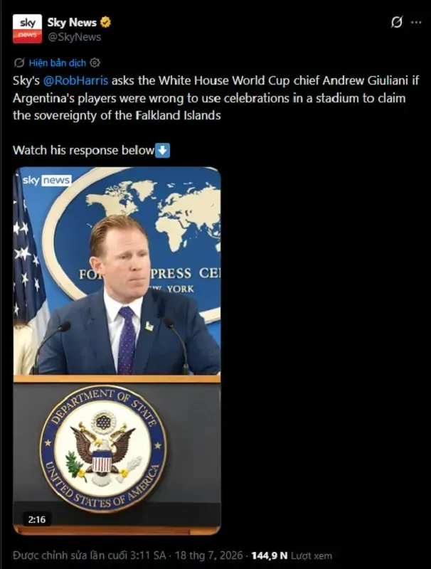 b-1.webp Nhà Trắng tiếng vụ Argentina giăng biểu ngữ chính trị tại World Cup