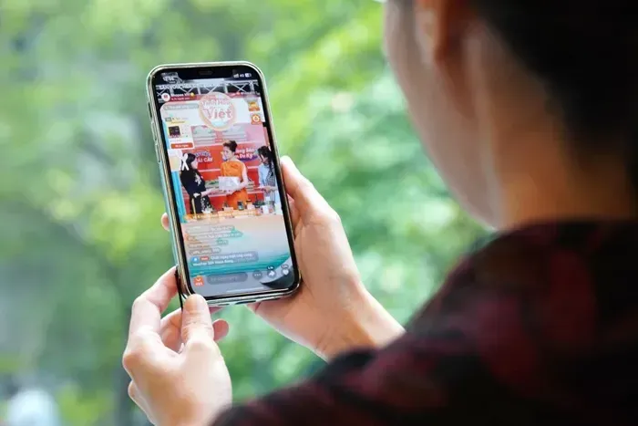 Chính phủ siết quản lý livestream trên sàn thương mại điện tử 