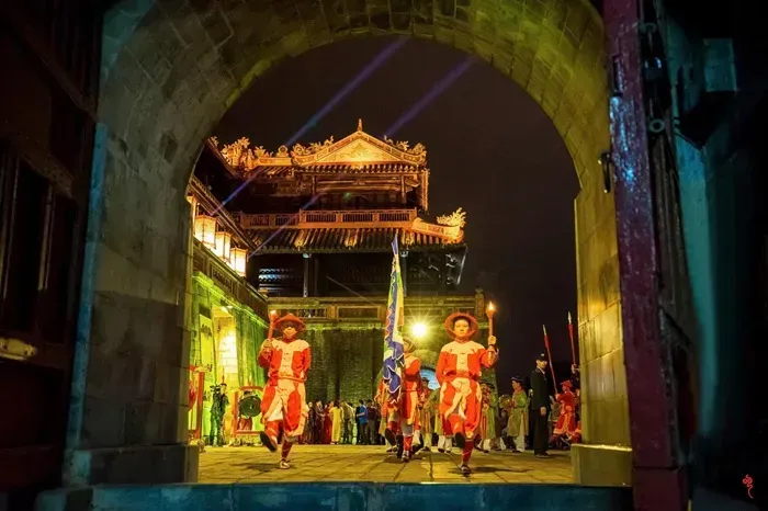 Kh&aacute;m ph&aacute; Đại Nội Huế về đ&ecirc;m với chương tr&igrave;nh &ldquo;Ho&agrave;ng cung Huyền ảo&rdquo;