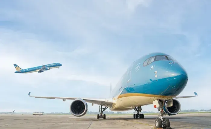  3 lãnh đạo Vietnam Airlines tại Singapore bị truy tố vì nhận hối lộ