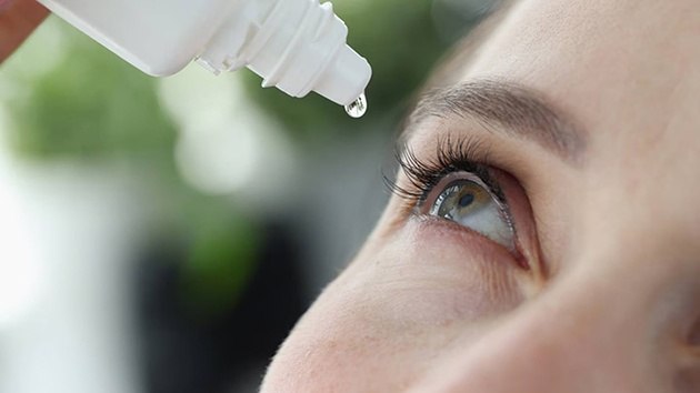 FDA đưa lời cảnh báo về thuốc nhỏ mắt bị nhiễm khuẩn FDA đưa lời cảnh báo về thuốc nhỏ mắt bị nhiễm khuẩn