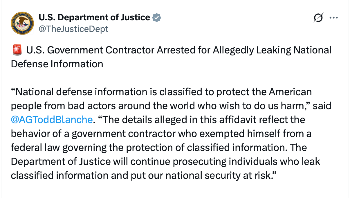 FBI bắt giữ nh&agrave; thầu CIA với c&aacute;o buộc l&agrave;m r&ograve; rỉ th&ocirc;ng tin mật về quốc ph&ograve;ng 