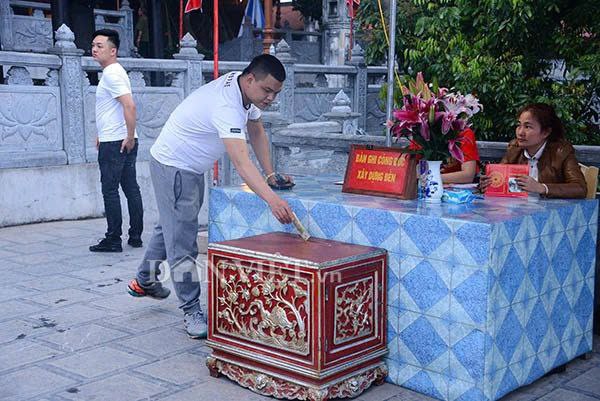 Việt Nam tăng cường công tác quản lý tiền công đức tại các di tích Việt Nam tăng cường công tác quản lý tiền công đức tại các di tích