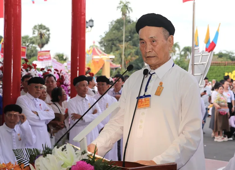 Hàng ngàn tín đồ dự Đại lễ 100 năm của đạo Cao Đài