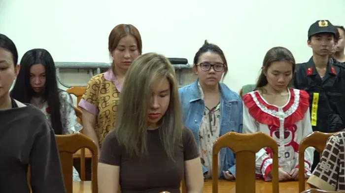 TP. HCM triệt phá đường dây khí cười thu lợi 106 tỉ đồng TP. HCM triệt phá đường dây khí cười thu lợi 106 tỉ đồng