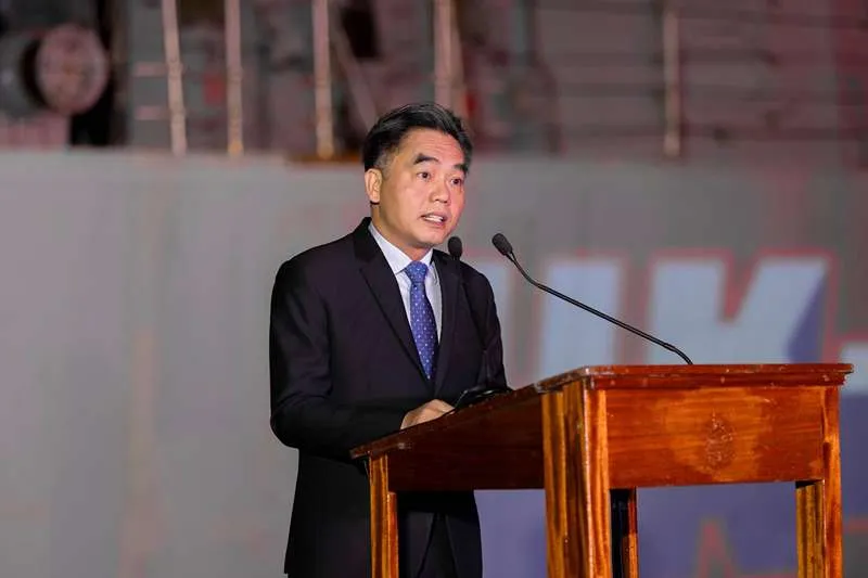  Tàu Hải quân Hoàng gia Anh đến thăm Thành phố Hồ Chí Minh