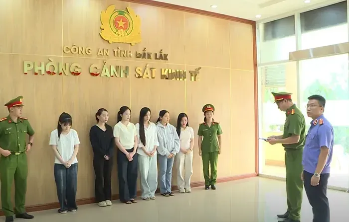 Khởi tố 15 người mạo danh bác sĩ thẩm mỹ để chiếm đoạt tiền tại Đắk Lắk