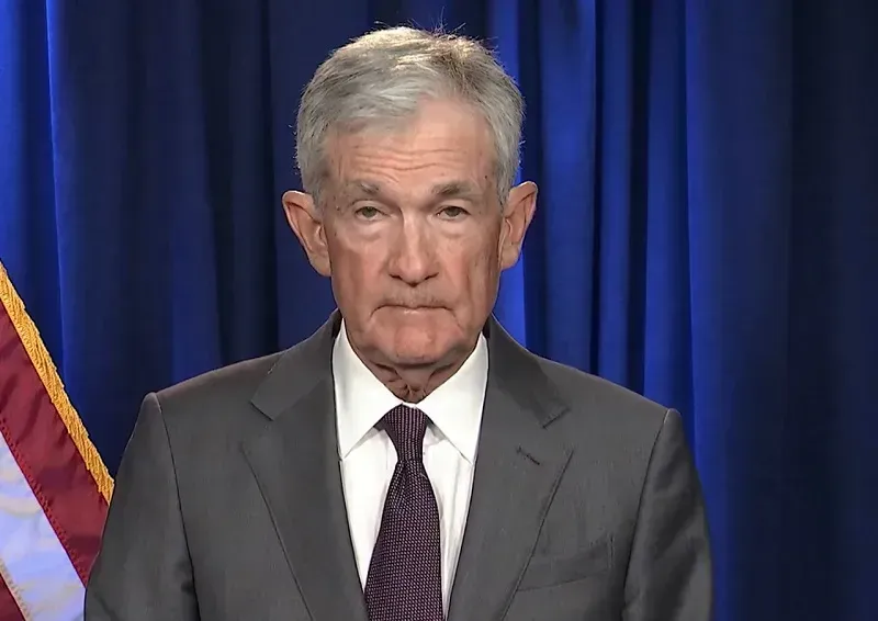 Trump muốn Fed sớm hạ lãi suất sau loạt báo cáo kinh tế tích cực Trump muốn Fed sớm hạ lãi suất sau loạt báo cáo kinh tế tích cực