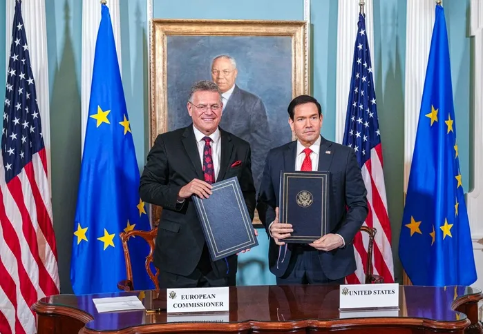 Hoa Kỳ - EU k&yacute; kết thỏa thuận hợp t&aacute;c về kho&aacute;ng sản trọng yếu