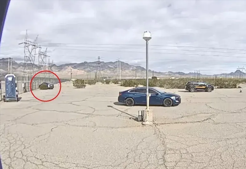 Nevada điều tra vụ tấn c&ocirc;ng khủng bố nhằm v&agrave;o trạm điện phục vụ California