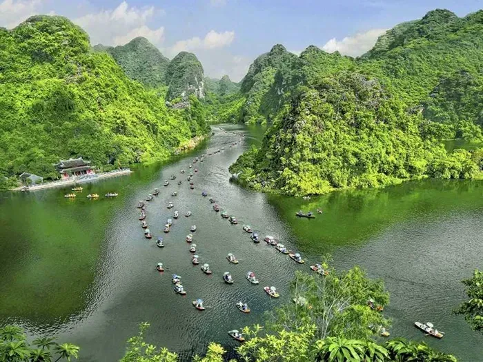 Việt Nam v&agrave;o Top 10 quốc gia được y&ecirc;u th&iacute;ch nhất thế giới năm 2026
