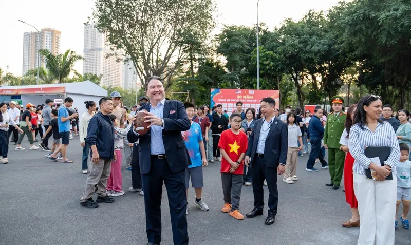 Sôi nổi Lễ hội hữu nghị Hoa Kỳ - Việt Nam 2025