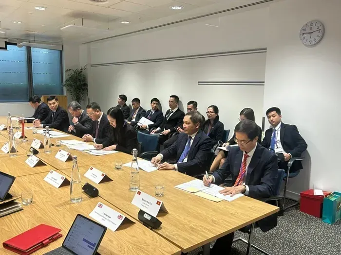 Việt Nam tăng tốc xử l&yacute; người nhập cảnh tr&aacute;i ph&eacute;p tại Anh