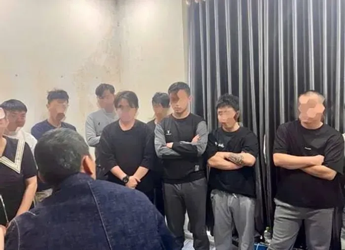 Việt Nam: Phát hiện 13 công dân Trung Quốc nhập cảnh trái phép