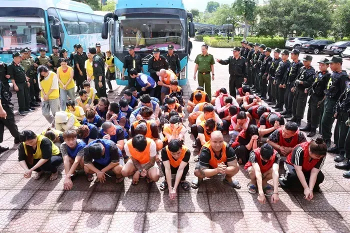 Việt Nam bắt thêm 3 người trong đường dây lừa đảo tại Campuchia