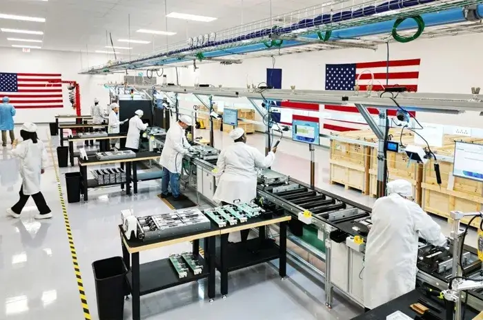Apple tăng đầu tư vào sản xuất tại Hoa Kỳ lên 600 tỷ USD