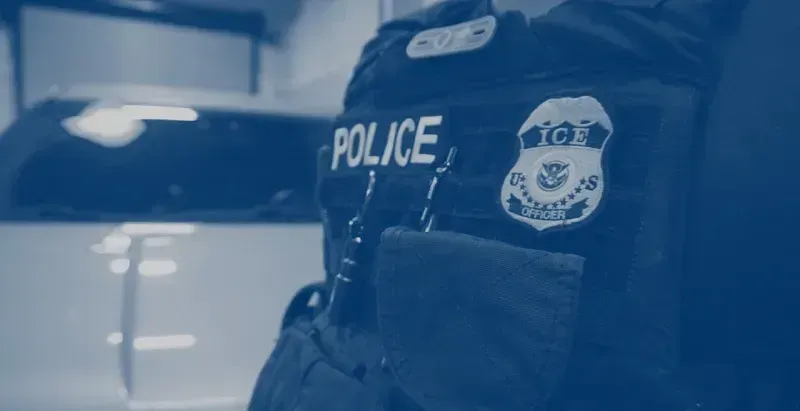 Chinh-quyen-Trump-kien-California-vi-luat-nham-vao-dac-vu-lien-bang-1.webp Chính quyền Trump kiện California vì luật nhắm vào đặc vụ liên bang