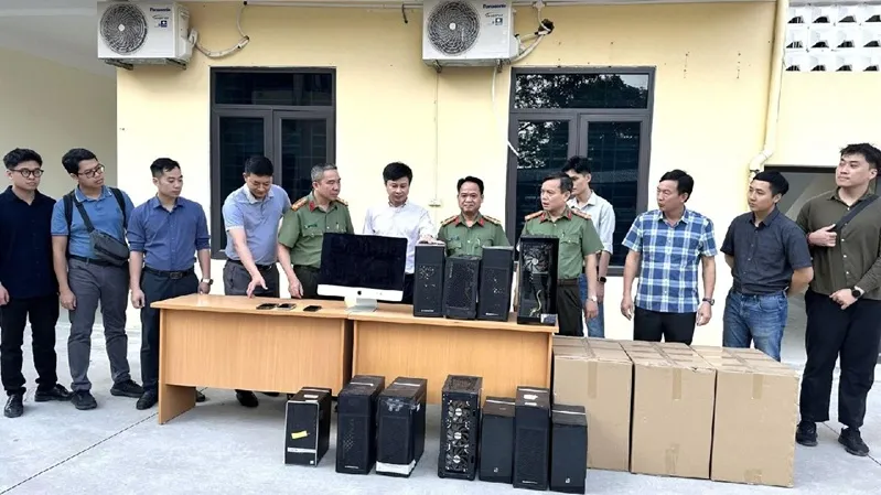 Việt Nam triệt ph&aacute; đường d&acirc;y ph&aacute;t t&aacute;n m&atilde; độc x&acirc;m nhập 94.000 m&aacute;y t&iacute;nh tr&ecirc;n thế giới 