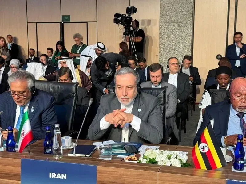 Iran mở &ldquo;c&aacute;nh cửa&rdquo; Hormuz, nhưng y&ecirc;u cầu Hoa Kỳ đ&aacute;p ứng h&agrave;ng loạt điều kiện 
