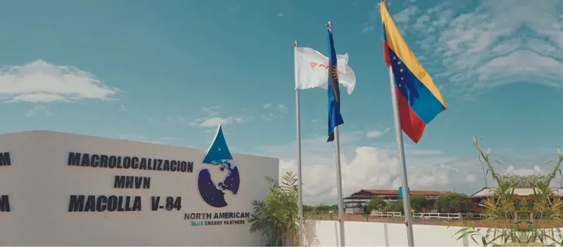 Venezuela cho công ty thân Hoa Kỳ khai thác dầu khí suốt 100 năm