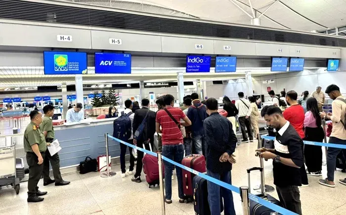 Việt Nam trục xuất 36 c&ocirc;ng d&acirc;n Bangladesh cư tr&uacute; tr&aacute;i ph&eacute;p