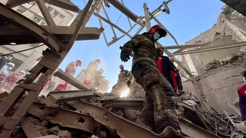 trump-gia-han-ngung-tan-cong-co-so-nang-luong-iran-den-ngay-6-4-2.webp Trump gia hạn tạm ngừng tấn công cơ sở năng lượng Iran đến ngày 6/4