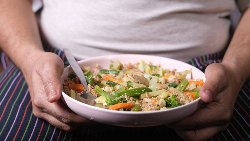 Cảnh b&aacute;o nguy cơ t&aacute;i ph&aacute;t bệnh mạn t&iacute;nh v&agrave; b&eacute;o ph&igrave; sau Tết