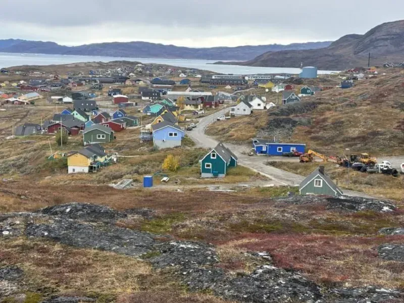 Canada v&agrave; Ph&aacute;p mở l&atilde;nh sự qu&aacute;n tại Greenland giữa căng thẳng địa ch&iacute;nh trị