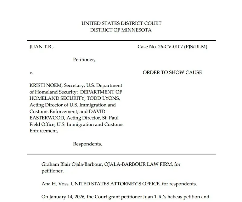 Thẩm ph&aacute;n Minnesota y&ecirc;u cầu quyền Gi&aacute;m đốc ICE ra hầu t&ograve;a