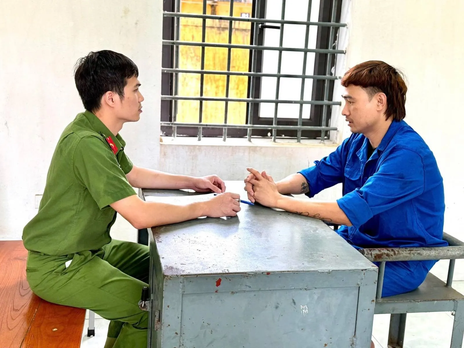 Vietnam Arrests Leader of Dating App Scam Ring in Cambodia