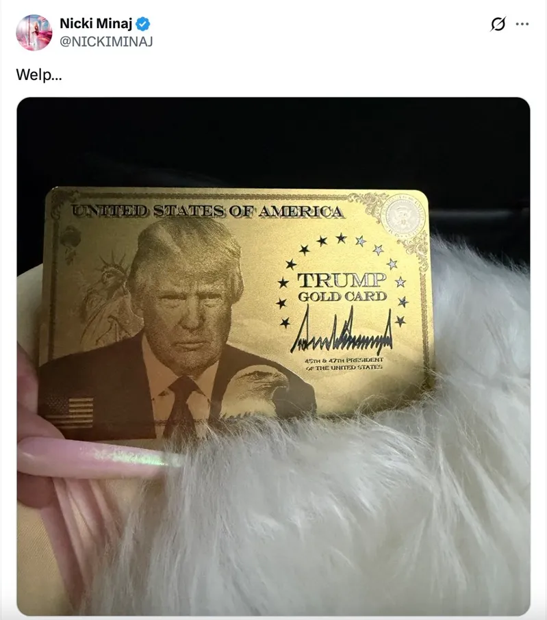 Rapper Nicki Minaj nhận &ldquo;thẻ v&agrave;ng Trump&rdquo;