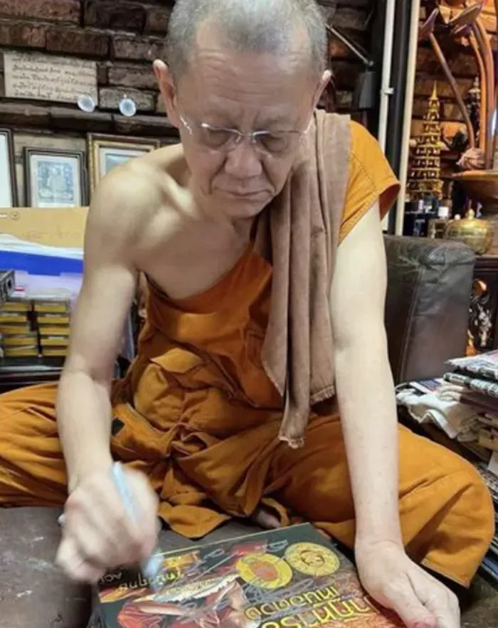 Trụ trì chùa nổi tiếng Thái Lan bị bắt vì cáo buộc lấy hơn 92 triệu baht tiền quỹ 